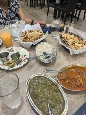 Palak Paneer Goat Vindaloo Garlic Naan Butter Naan Mango Lassi