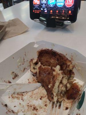 What's left large cinnabon