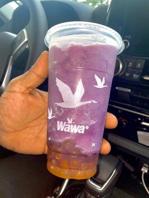 Recharge Galaxy: dragon fruit, lemon base, blue raspberry, energy boost, slush base with mango bubbles.