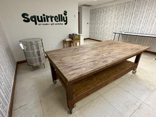 Enjoy Squirrelly Workshop's spacious new studio, including a new kiln for ceramics and pottery!