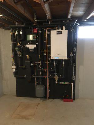 Viessmann Vitodens 100 condensing gas combi boiler.