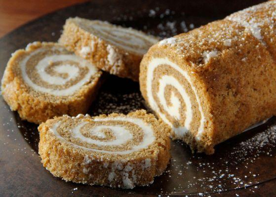 Pumpkin Cream Cheese Log