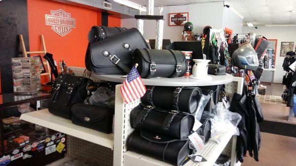 tool, windshield bags & many styles for any bike!