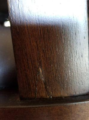 Slats on kitchen chairs cracked when received