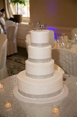 Our sparkling Hotel Northampton wedding cake! Gorgeous! Exactly as I imagined. Highly recommend.