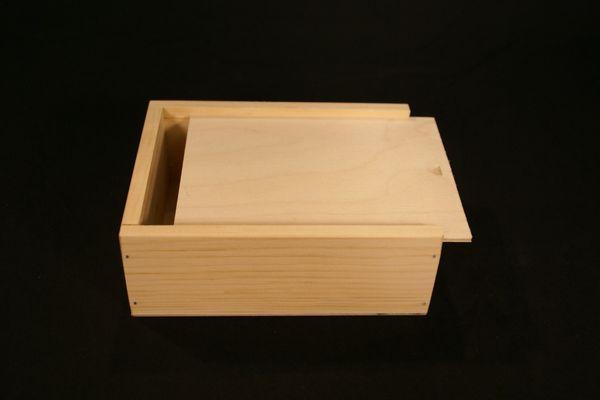 Wood slide-top box