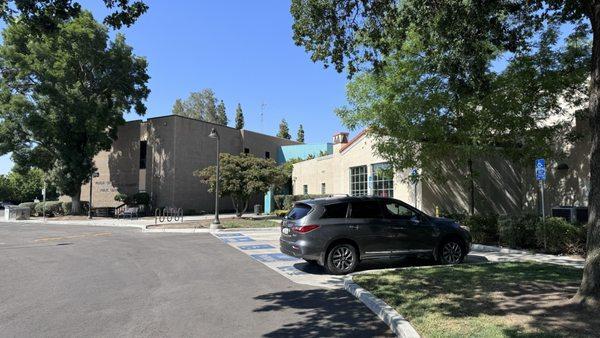 Visalia library