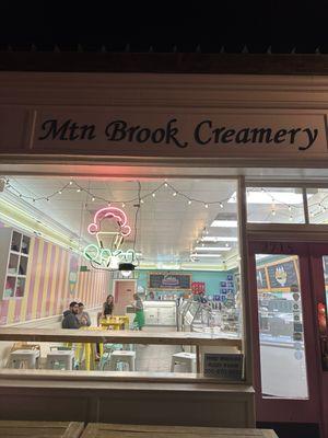 Mtn Brook Creamery