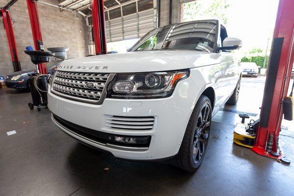 Expert Land Rover Service in Rocklin