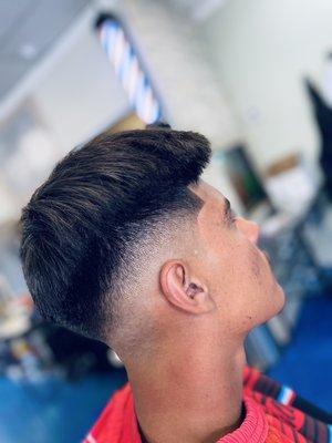 Mid fade