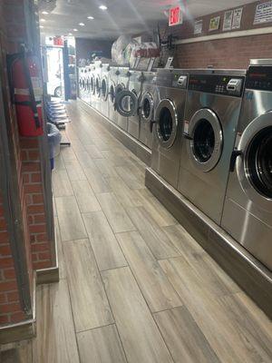 Waiting area and Washers