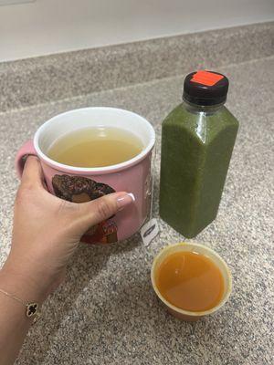 Green detox smoothie, hot lemon tea, ginger shot!!