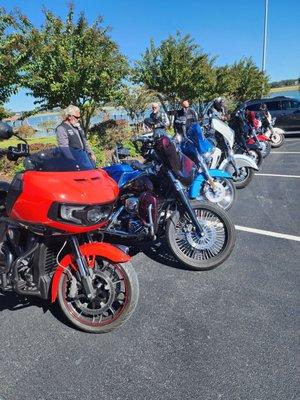 Club lunch ride