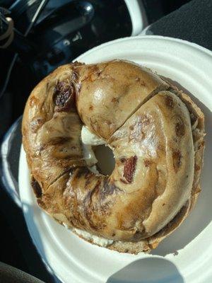 Cinnamon bagels with cream cheese