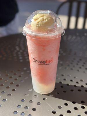 Strawberry ice with lychee and ice cream