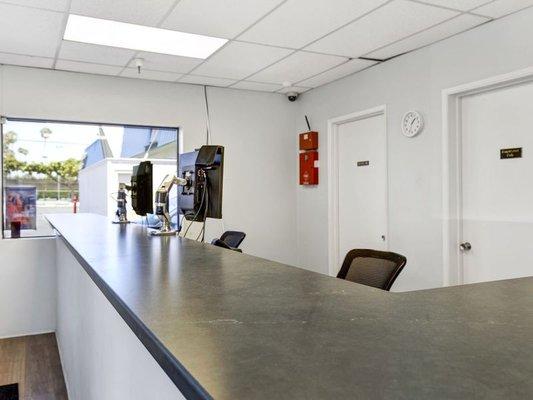 Office - Extra Space Storage at 1620 14th St, Santa Monica, CA 90404