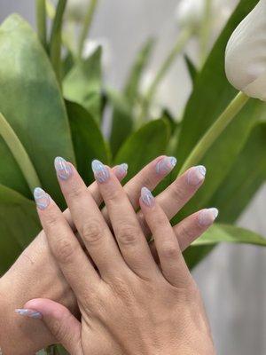 BLUE SWIRLS ON DIP NAILS