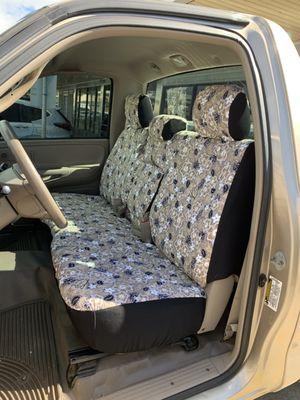 Custom Hawaiian print cover for a 2005 Tundra