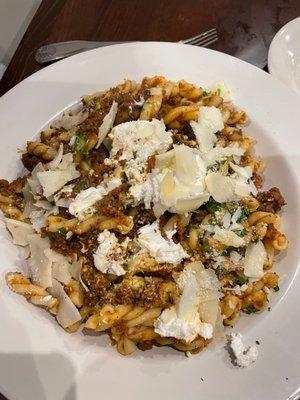 Bolognese pasta dish