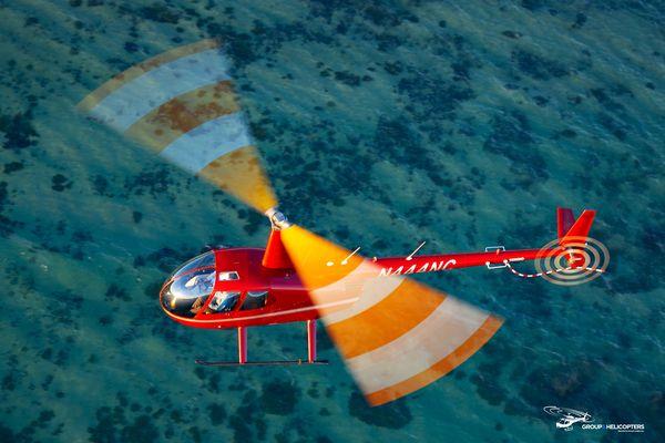 Helicopter Cruising the Malibu Coastline on a Hollywood & The Beach Helicopter Tour