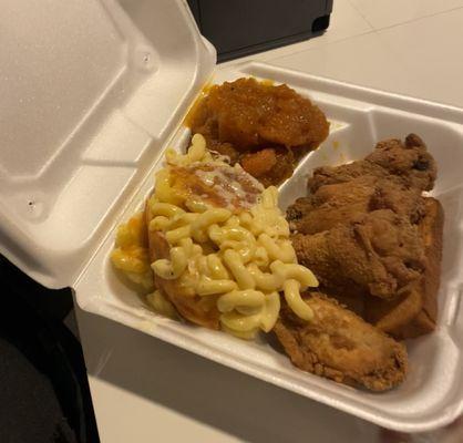 Fried chicken, baked Mac n cheese, sweet potatoes