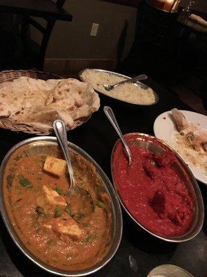 Garlic naan, Matter Paneer & Chicken Tikka Korma