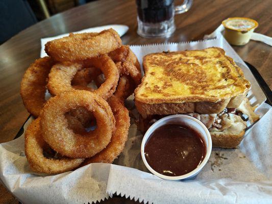 Monte Cristo with Onion Rings