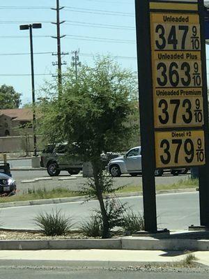 USA Fuel Prices today May 18, 2018. Better view of the one that was covered.