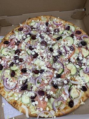 Greek salad Pizza