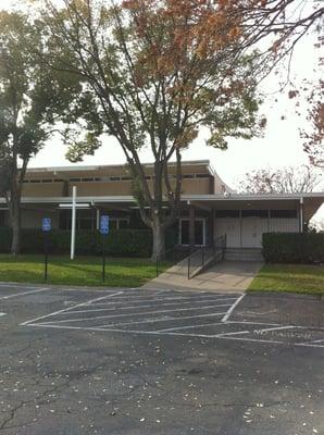 The front of the church has great handicap access. The people are very friendly!