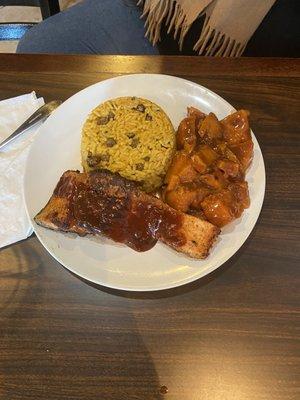 Salmon rice and peas and yams