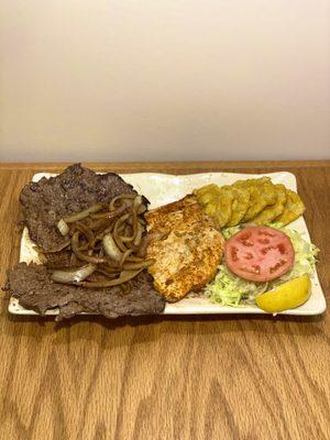 bisteck encebollado & pechuga de pollo asado (beef steak & broiled chicken cutlet)