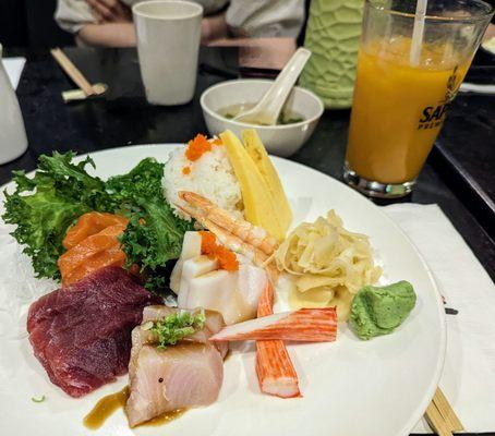 Chirashi, while not served in a bowl, presentation was still very nice