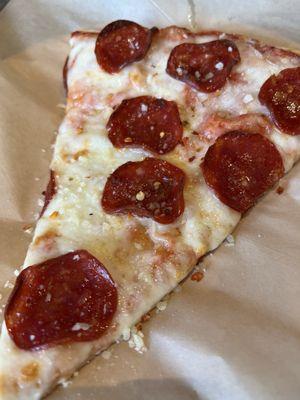 Simple pepperoni pizza