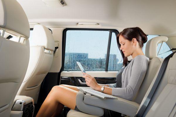 Lee Airport Taxi and Limo Service