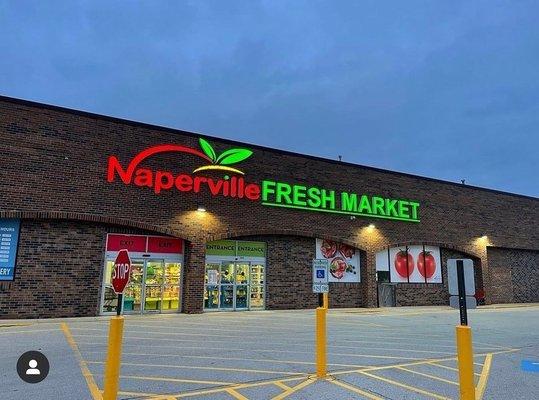 Naperville Fresh Market