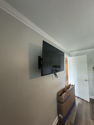 Tv mounting