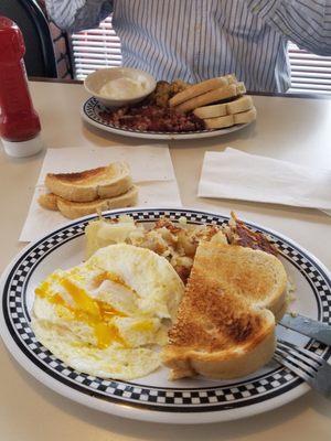 Corned beef hash, poached eggs, hashbrowns delicious