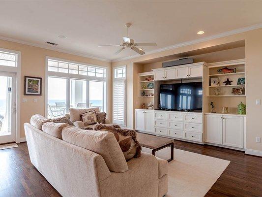 Navarre Beach Home - Pelican Jacks