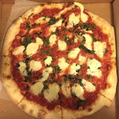 Margherita pie, mozzarella felt like shredded mozzarella, not fresh.