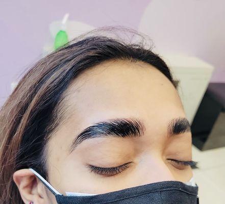 Brow Lamination + Tint