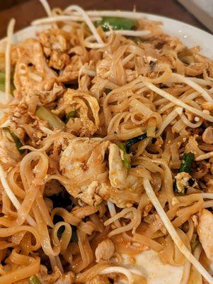 Pad Thai with chicken