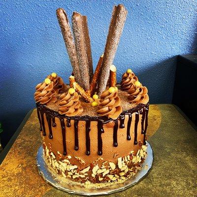 Chocolate caramel pretzel cake