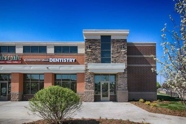 Looking for a family dentist in Bloomington, MN? You have come to the right spot!