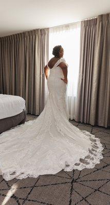 The Curvy Bride