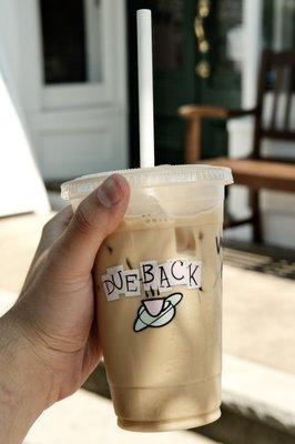 Iced vanilla latte