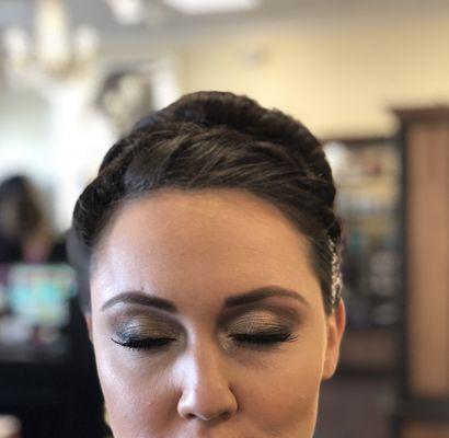 Golden Smokey eye by Lisa