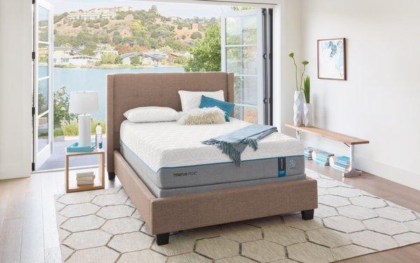 Tempur-Pedic CloudLuxe Breeze .... Perfect nights sleep