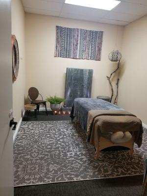 This is my happy place. I am located inside Stevie's Healing Arts and Spa. I'm available Tuesday and Thursday by appointment only