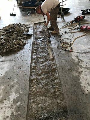 Floor drainage installations